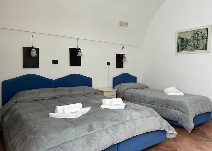 Centro Storico فندق مبيت وإفطار 3*